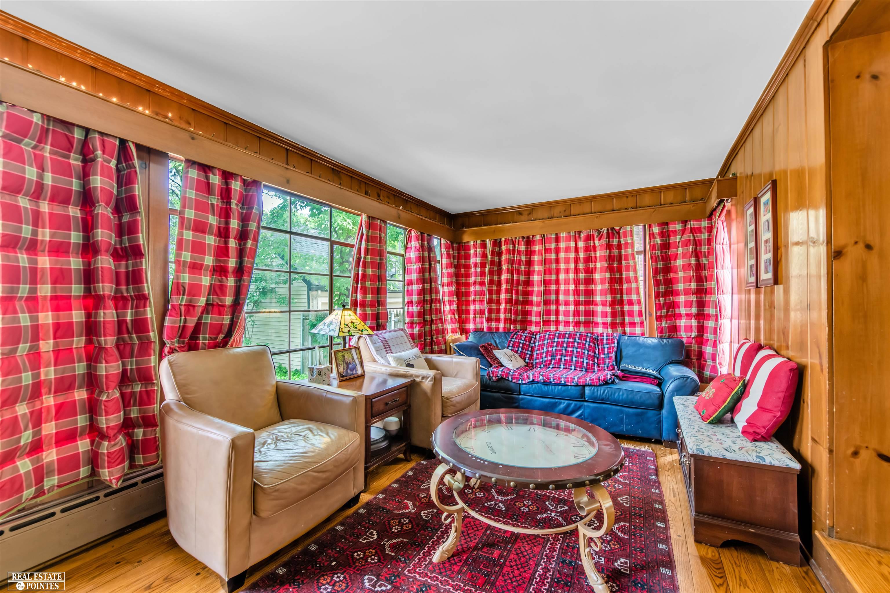 1346 Bishop Road Grosse Pointe Park, MI 48230 - Photo 14 of 31