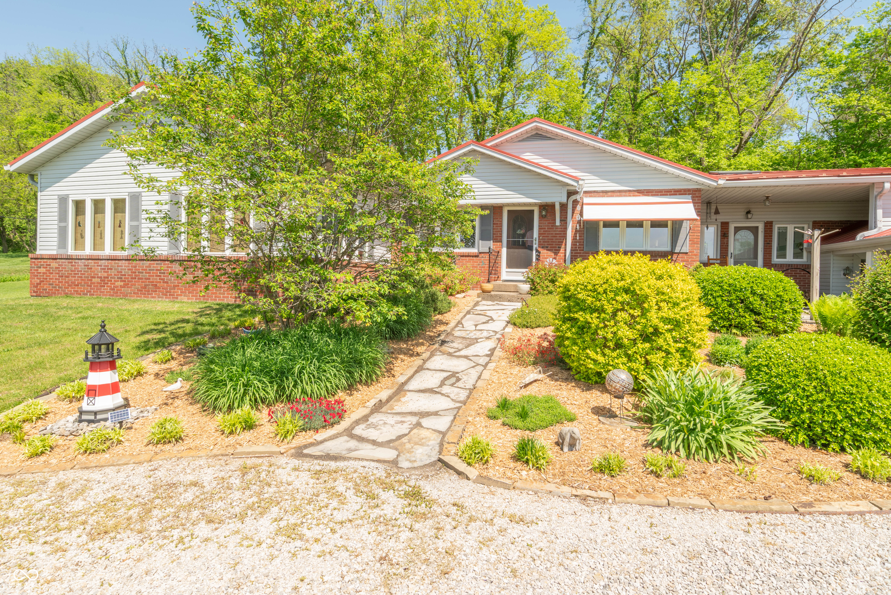 295 Maple Turn Road Martinsville, IN 46151 - Photo 2 of 50 Gallery Image 2