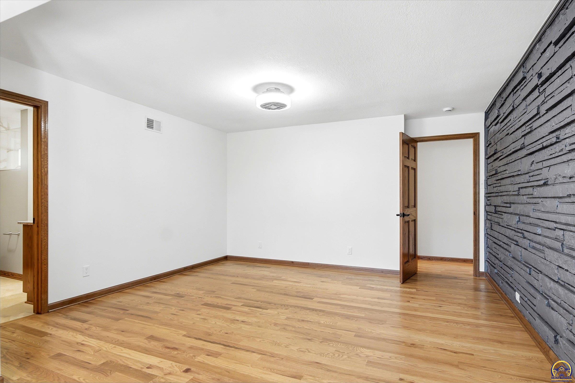2710 Southwest Burlingame Road Topeka, KS 66611 - Photo 24 of 50 Gallery Image 24