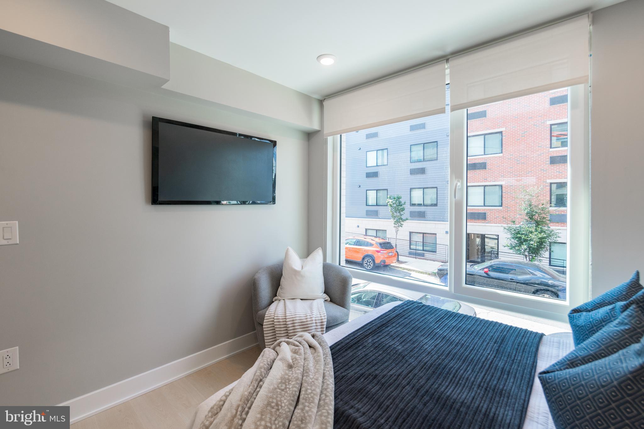 6604 Ridge Avenue, Unit 203 Philadelphia, PA 19128 - Photo 9 of 11