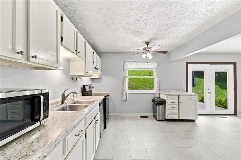 517 Hull Run Road Waynesburg, PA 15370 - Photo 8 of 35 Gallery Image 8