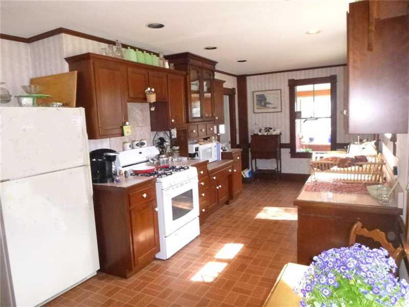 315 Oak Point Road Trenton, ME 04605 - Photo 7 of 35 Kitchen.
