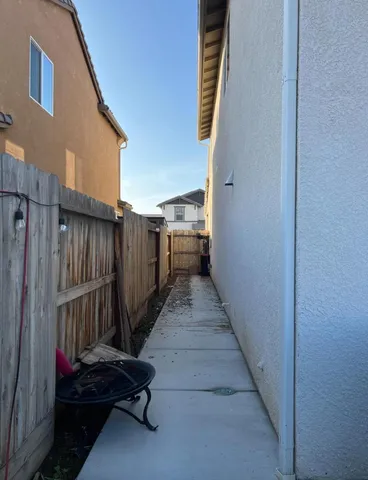 $599,000 | 4542 North Casey Avenue, Fresno, CA 93723