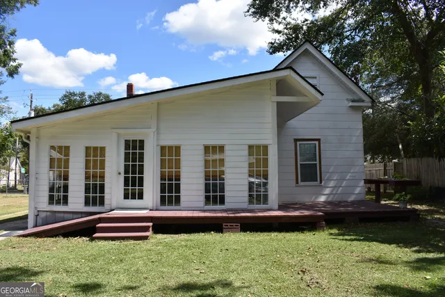 $239,000 | 250 South Lewis Street, Metter, GA 30439