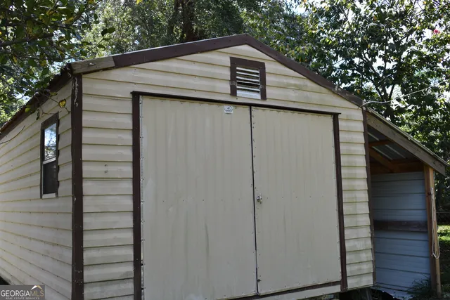 $239,000 | 250 South Lewis Street, Metter, GA 30439