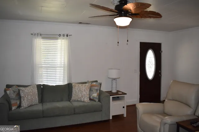 $239,000 | 250 South Lewis Street, Metter, GA 30439