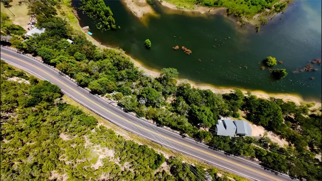 an aerial view of a yard