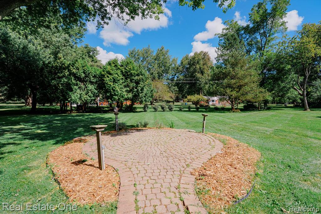 2270 Kingsford Road Rochester Hills, MI 48309 - Photo 43 of 43