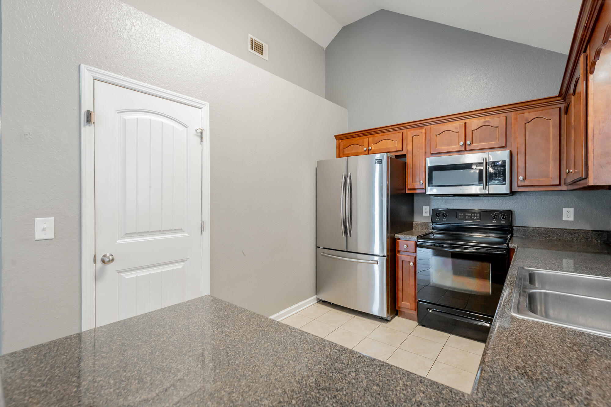 49 Rifleman Drive Rossville, GA 30741 - Photo 16 of 60 49 Rifleman Drive HD-13