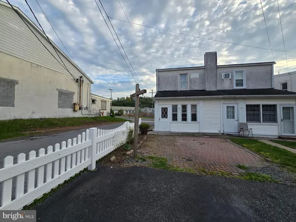 $262,000 | 43 East 2nd Street, Boyertown, PA 19512