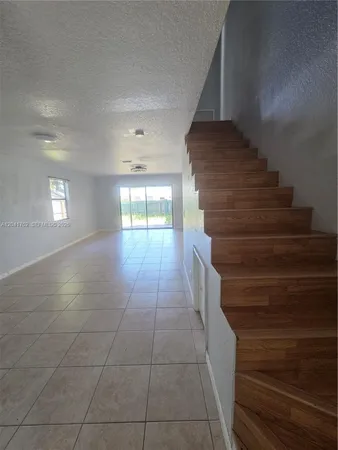$2,299 | 46 Southeast 10th Street, Unit 3, Deerfield Beach, FL 33441