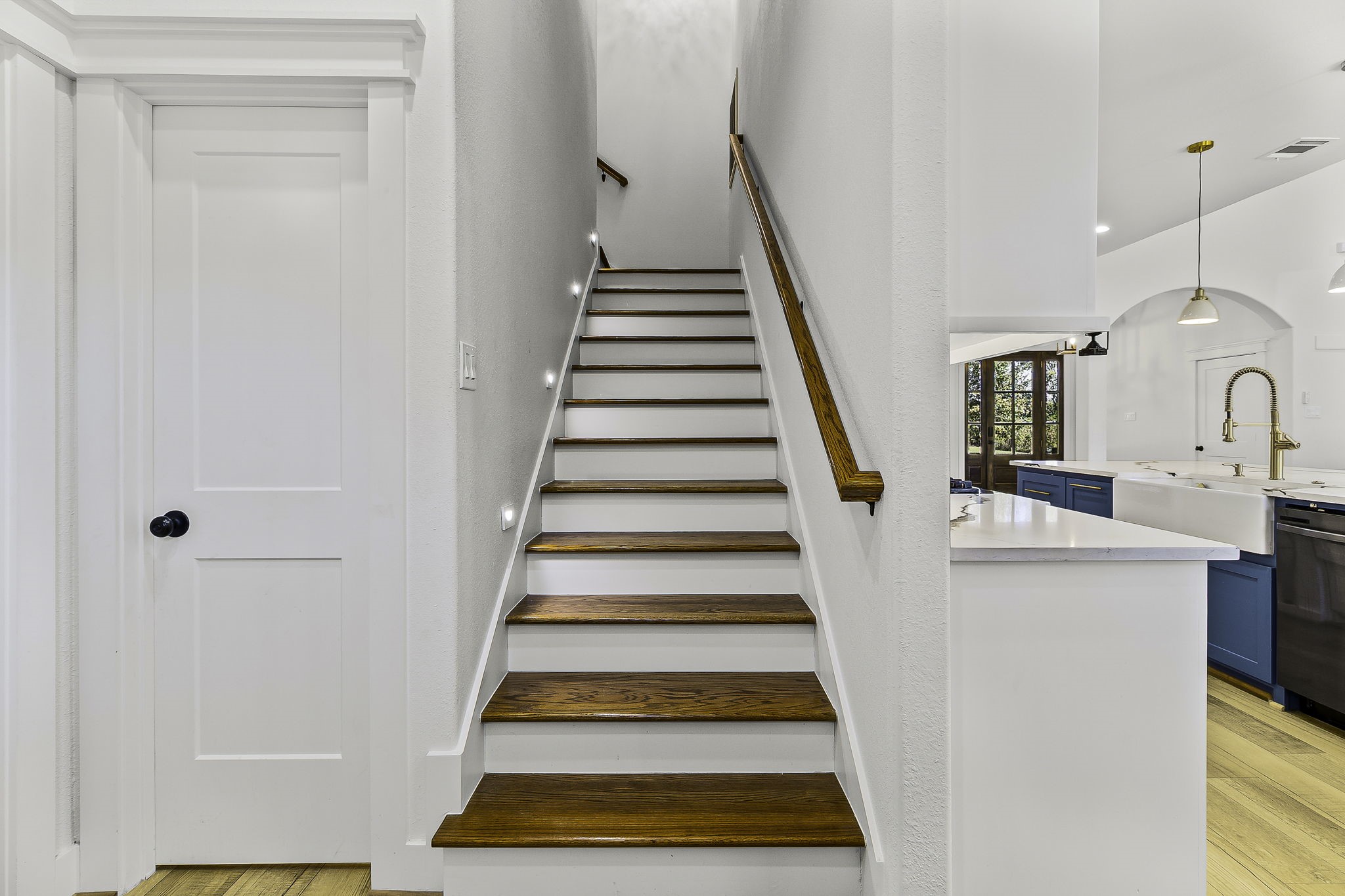 440 Farm To Market 223 Shepherd, TX 77371 - Photo 35 of 40 a view of entryway and hall