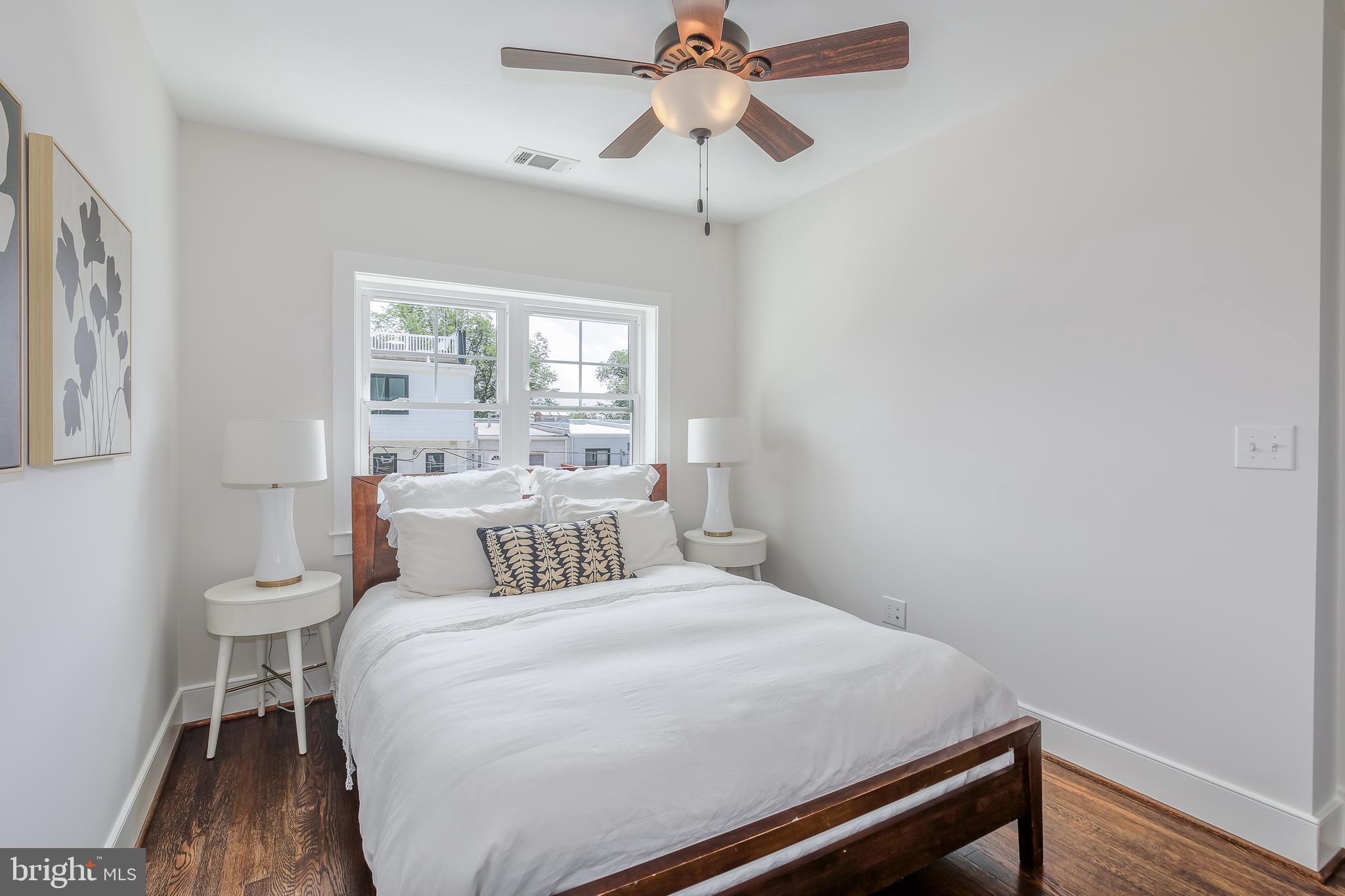 323 18th Place Northeast Washington, DC 20002 - Photo 23 of 39