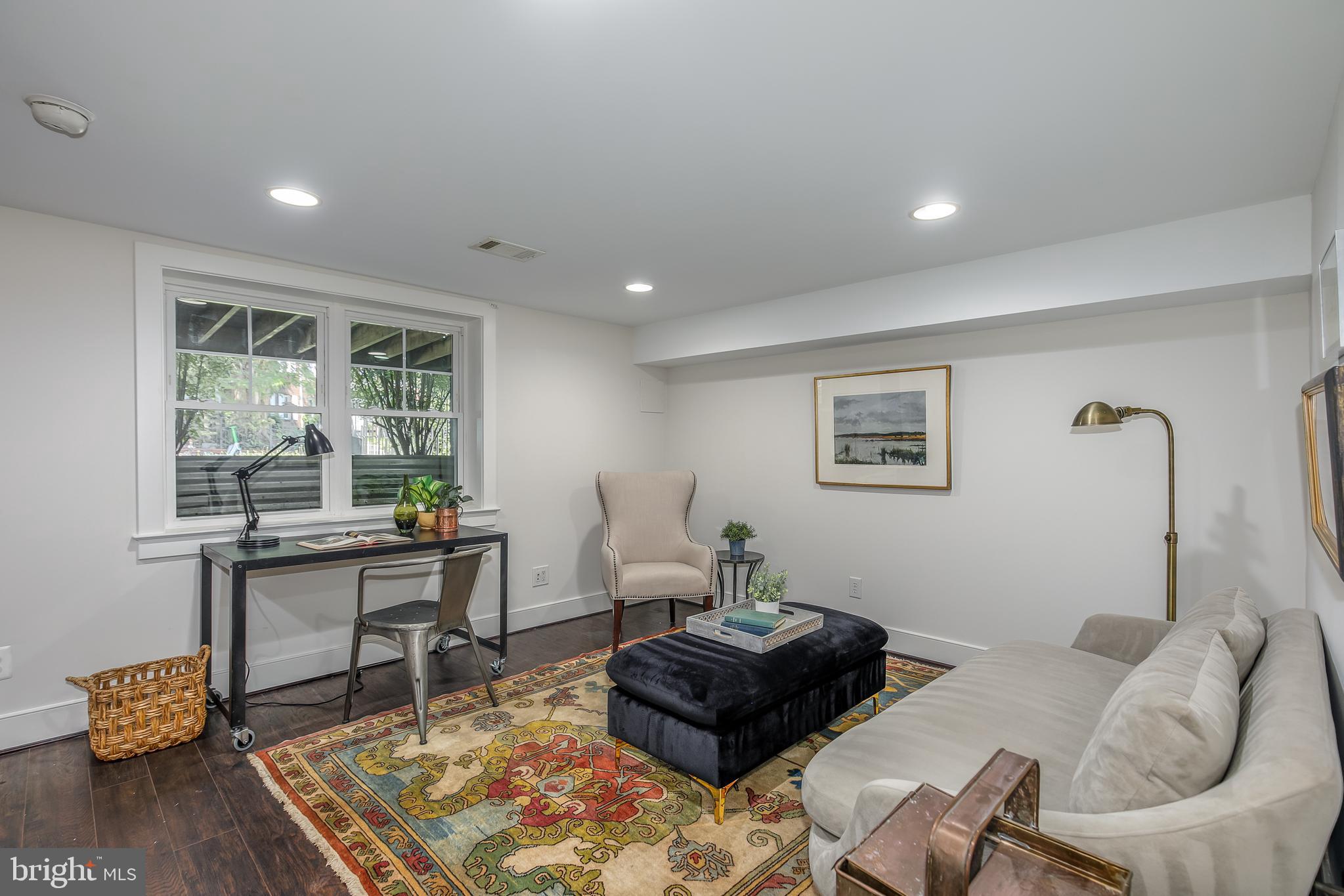 323 18th Place Northeast Washington, DC 20002 - Photo 25 of 39