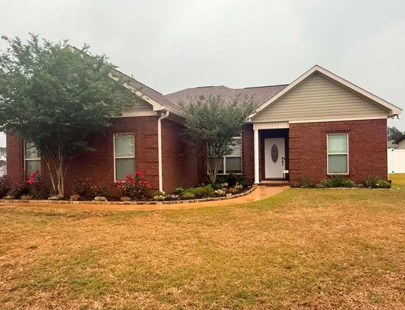 $250,000 | 304 Chase Ridge Drive, Dothan, AL 36301