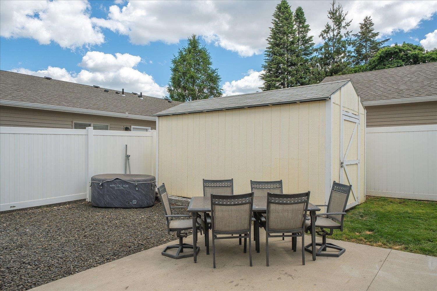 517 South Felts Road Spokane Valley, WA 99206 - Photo 16 of 21