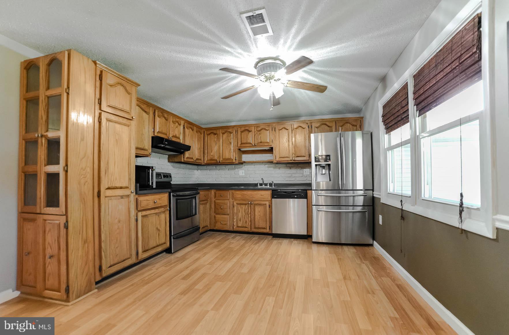 5030 Nicholas Road Waldorf, MD 20601 - Photo 10 of 39 Kitchen