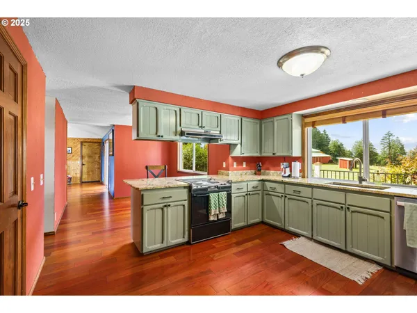 $985,000 | 88692 Ermi Bee Road, Springfield, OR 97478