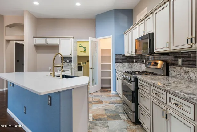 $599,000 | 1498 River Park Parkway, Dayton, NV 89403