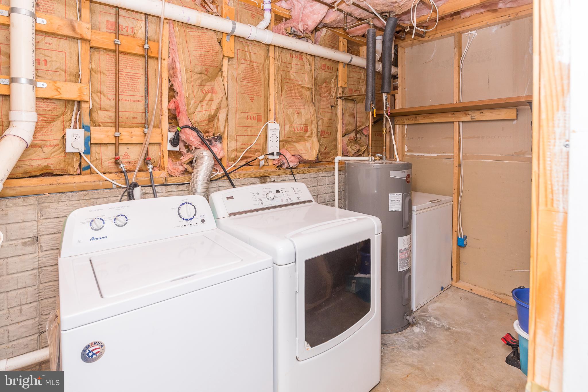 28 Roger Court Ranson, WV 25438 - Photo 25 of 30 Laundry