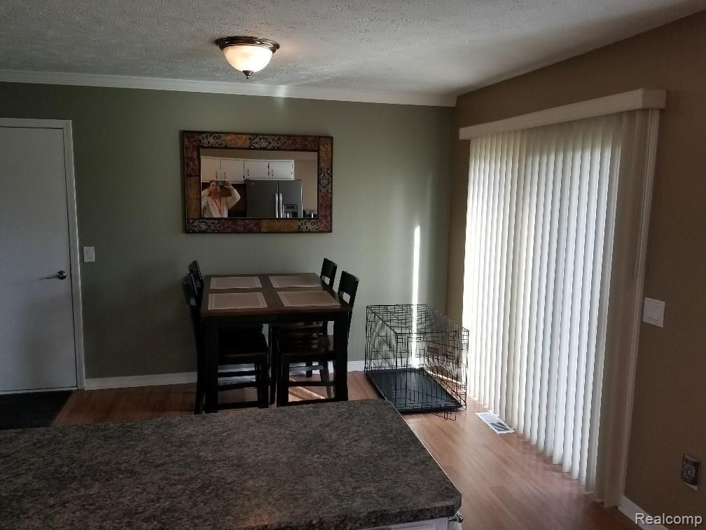 5242 Meadowlawn Road Fowlerville, MI 48836 - Photo 17 of 44 20171120_102807_resized.jpg