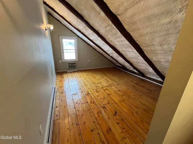 $1,500 | 715 Hudson Avenue, Unit E, Stillwater, NY 12170