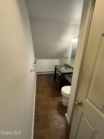 $1,500 | 715 Hudson Avenue, Unit E, Stillwater, NY 12170