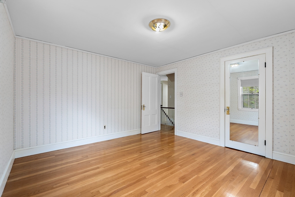 12 Vinewood Road Milton, MA 02186 - Photo 21 of 39