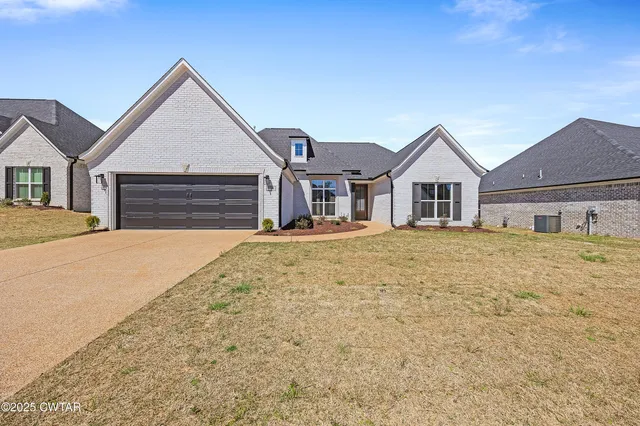 $394,900 | 35 Rockford Drive, Jackson, TN 38305