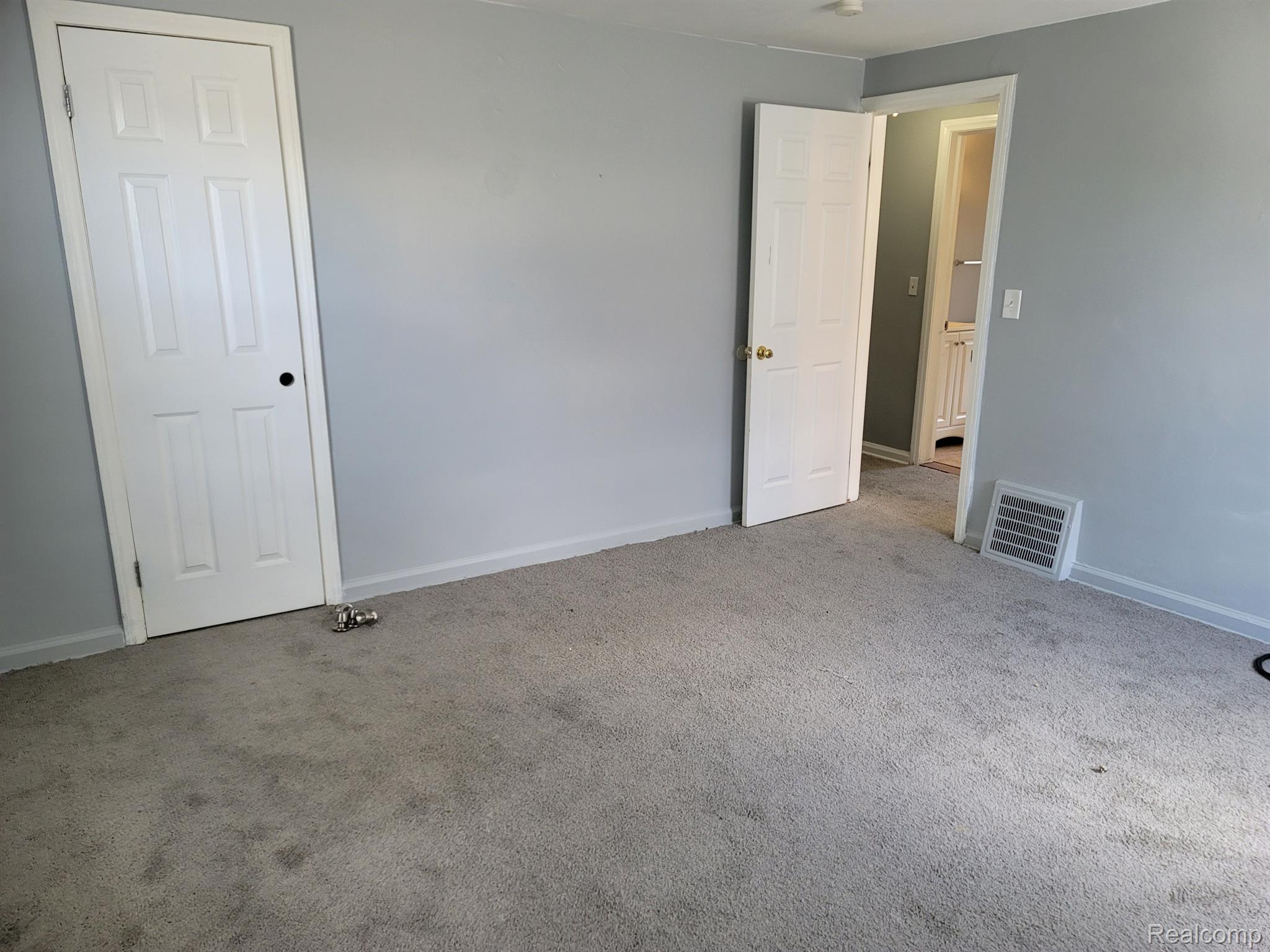 19426 Greenfield Road Detroit, MI 48235 - Photo 11 of 19 Gallery Image 11