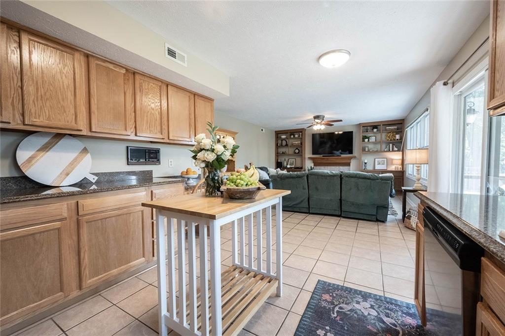 7557 Winding Way Fishers, IN 46038 - Photo 18 of 54 Gallery Image 18
