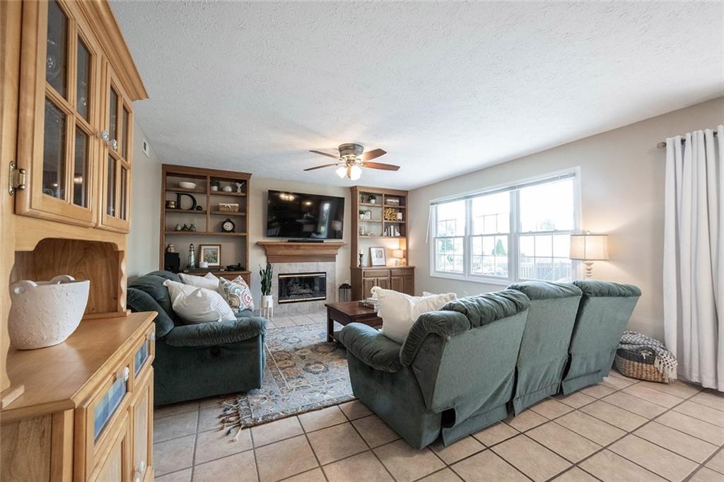 7557 Winding Way Fishers, IN 46038 - Photo 19 of 54 Gallery Image 19