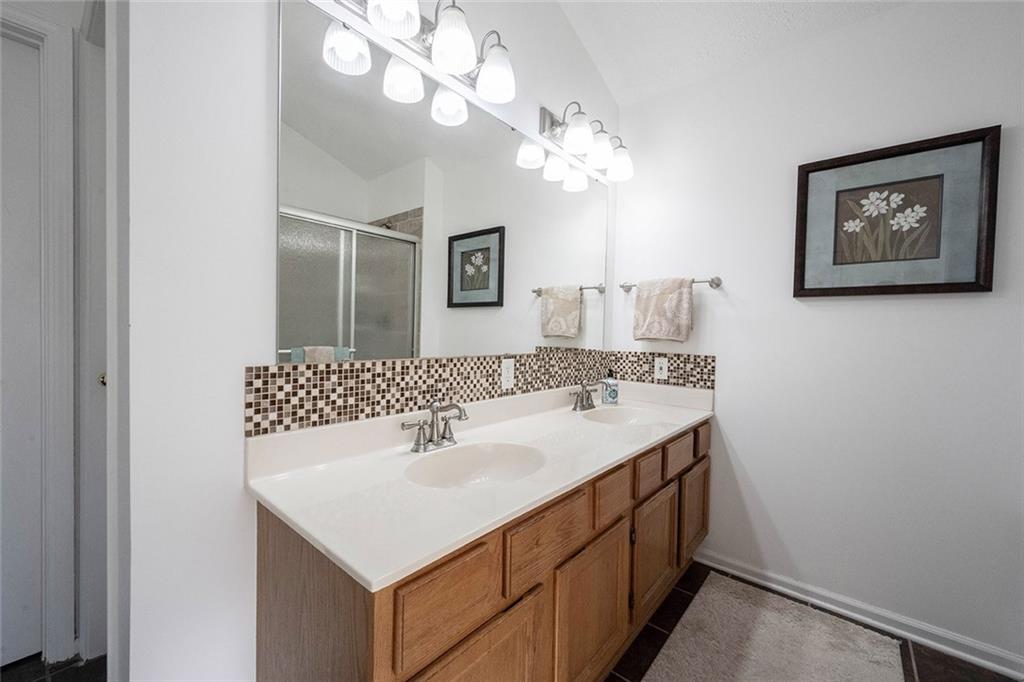 7557 Winding Way Fishers, IN 46038 - Photo 38 of 54 Gallery Image 38