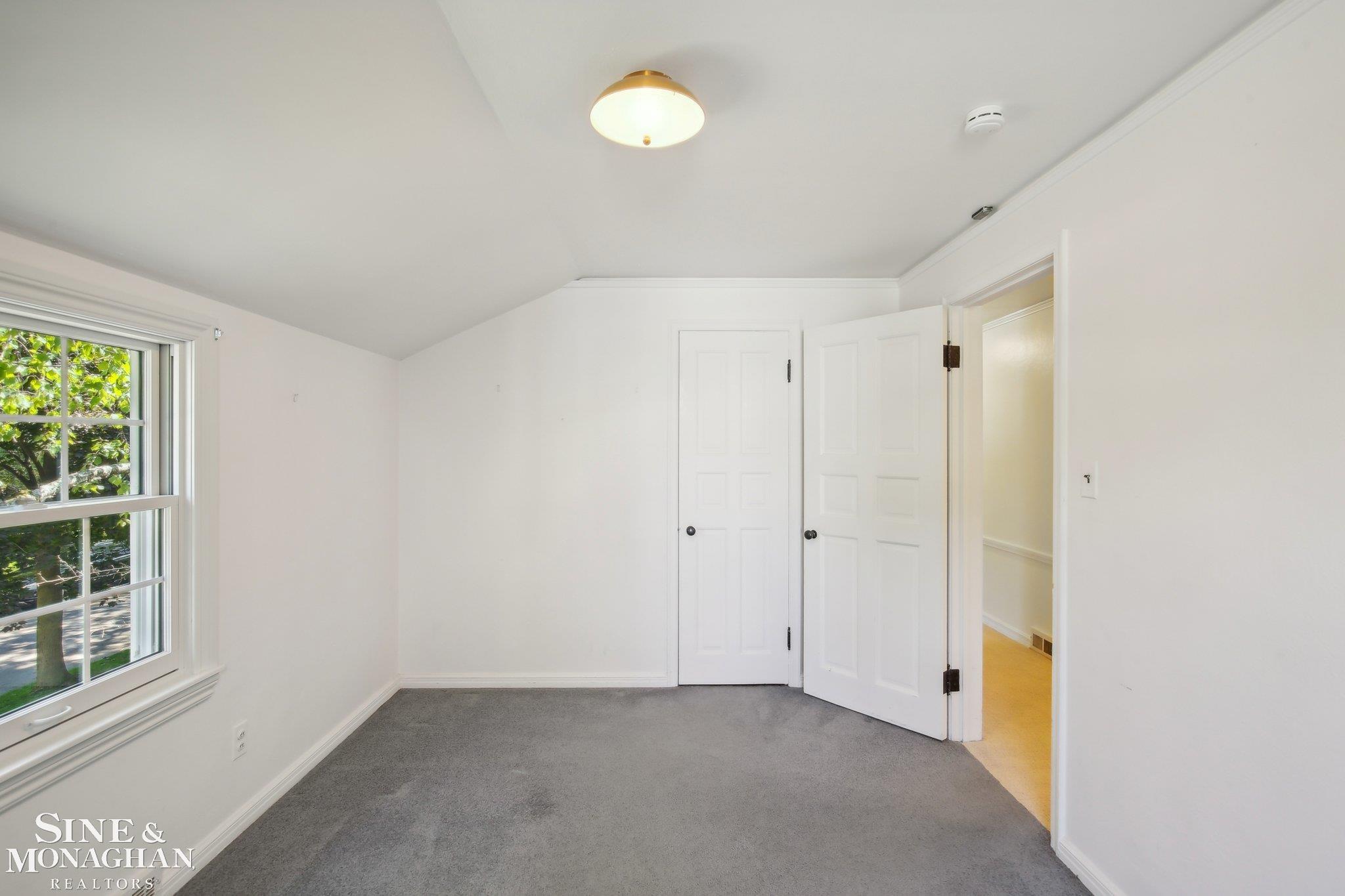 61 Muskoka Road Grosse Pointe, MI 48236 - Photo 28 of 45 3rd Bedroom