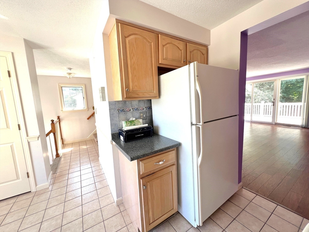 81 Abington Road, Unit 81 Danvers, MA 01923 - Photo 14 of 41