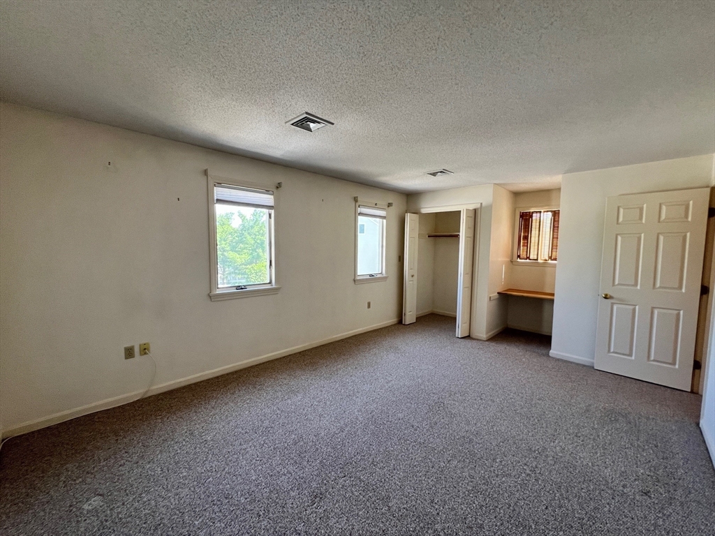 81 Abington Road, Unit 81 Danvers, MA 01923 - Photo 21 of 41