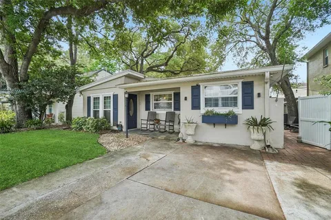 $675,000 | 3218 West Oakellar Avenue, Tampa, FL 33611
