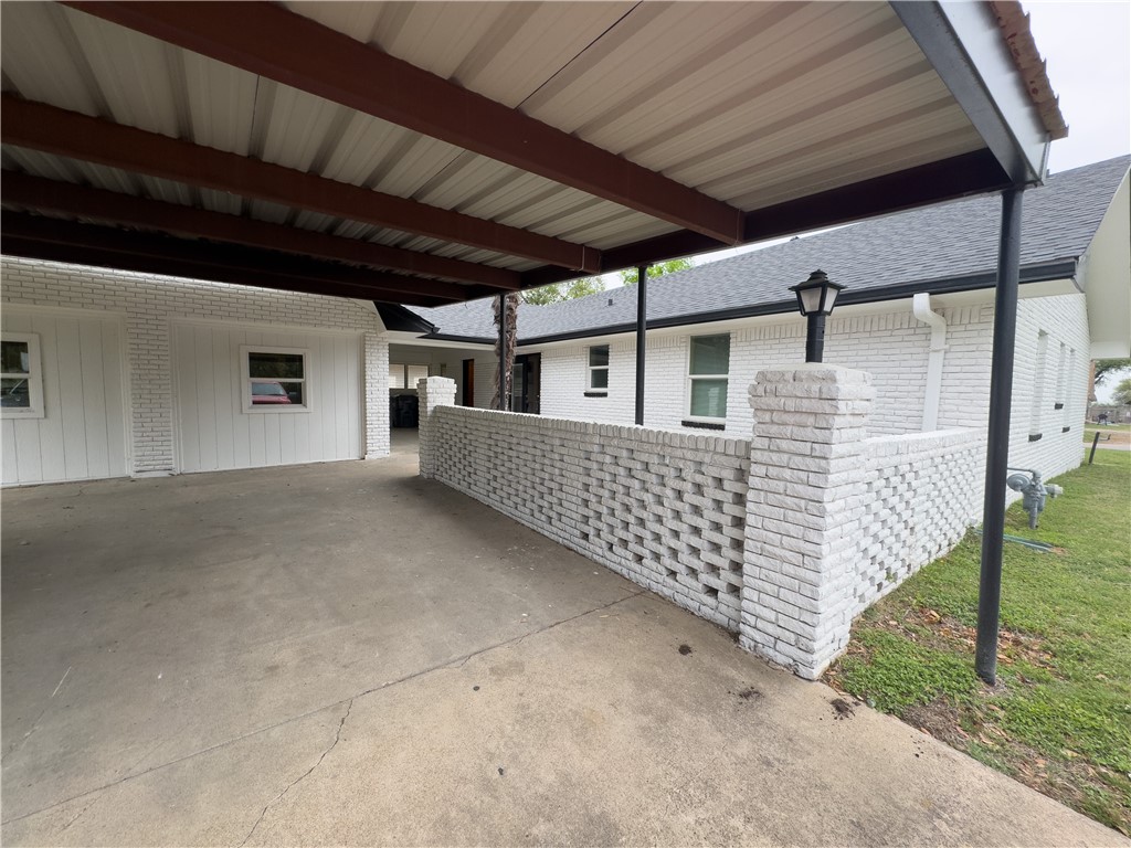 2717 Old Robinson Road Waco, TX 76706 - Photo 30 of 32