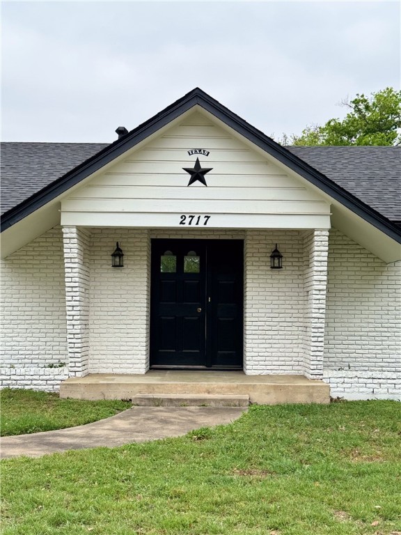 2717 Old Robinson Road Waco, TX 76706 - Photo 5 of 32