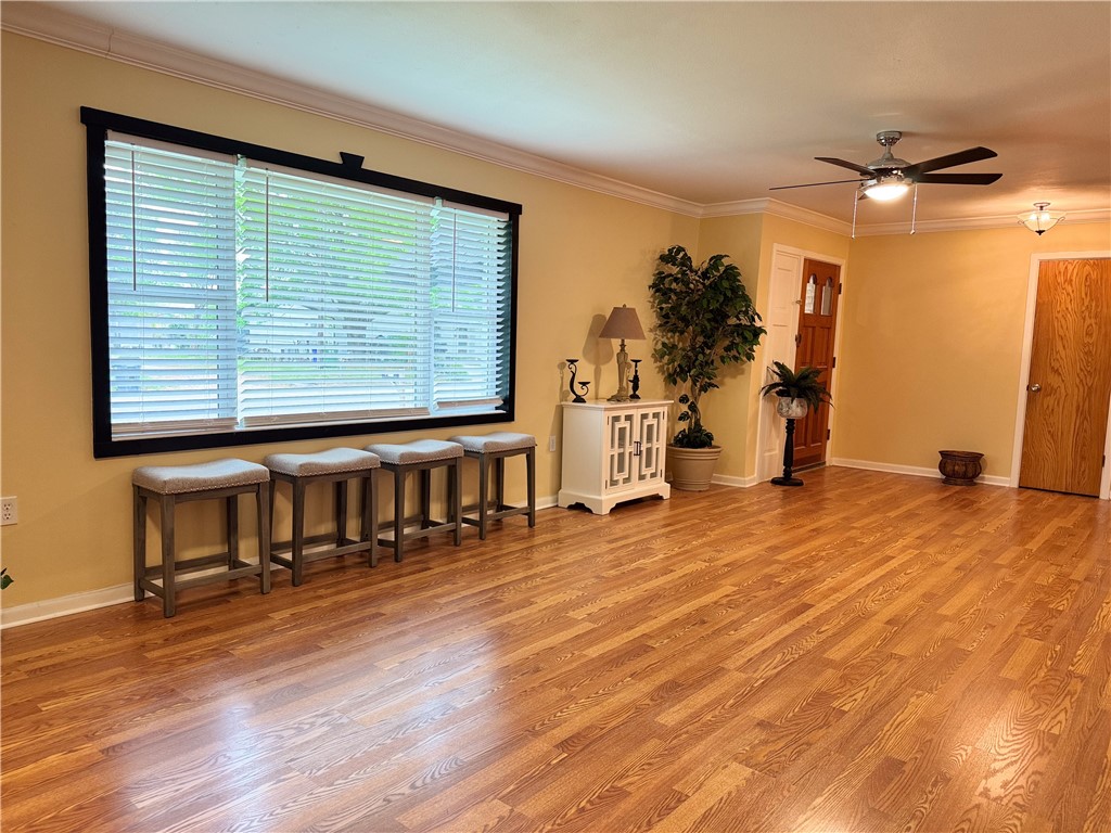 2717 Old Robinson Road Waco, TX 76706 - Photo 6 of 32