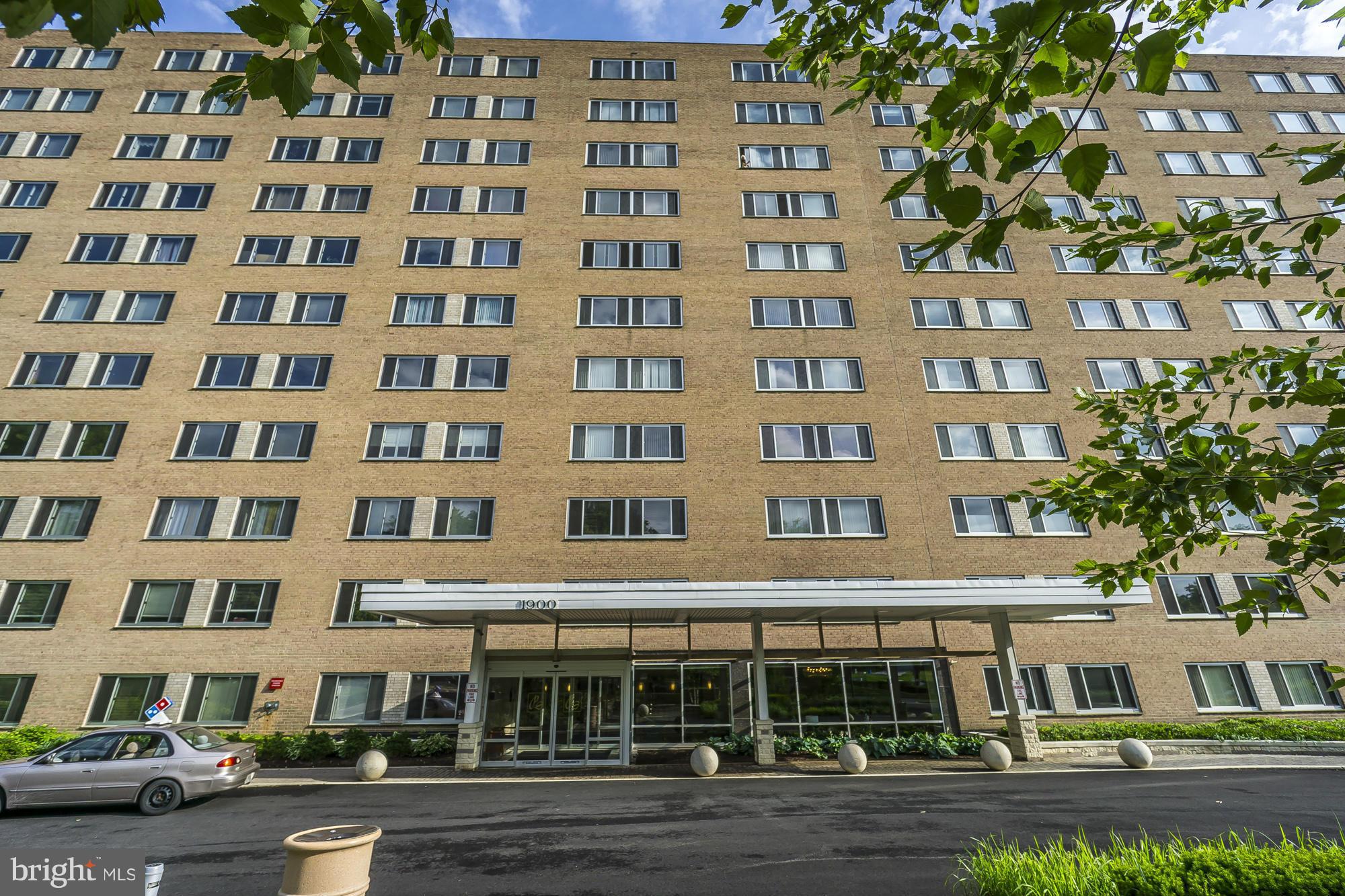 1900 Lyttonsville Road, Unit 1101 Silver Spring, MD 20910 - Photo 1 of 30 Exterior (Front)