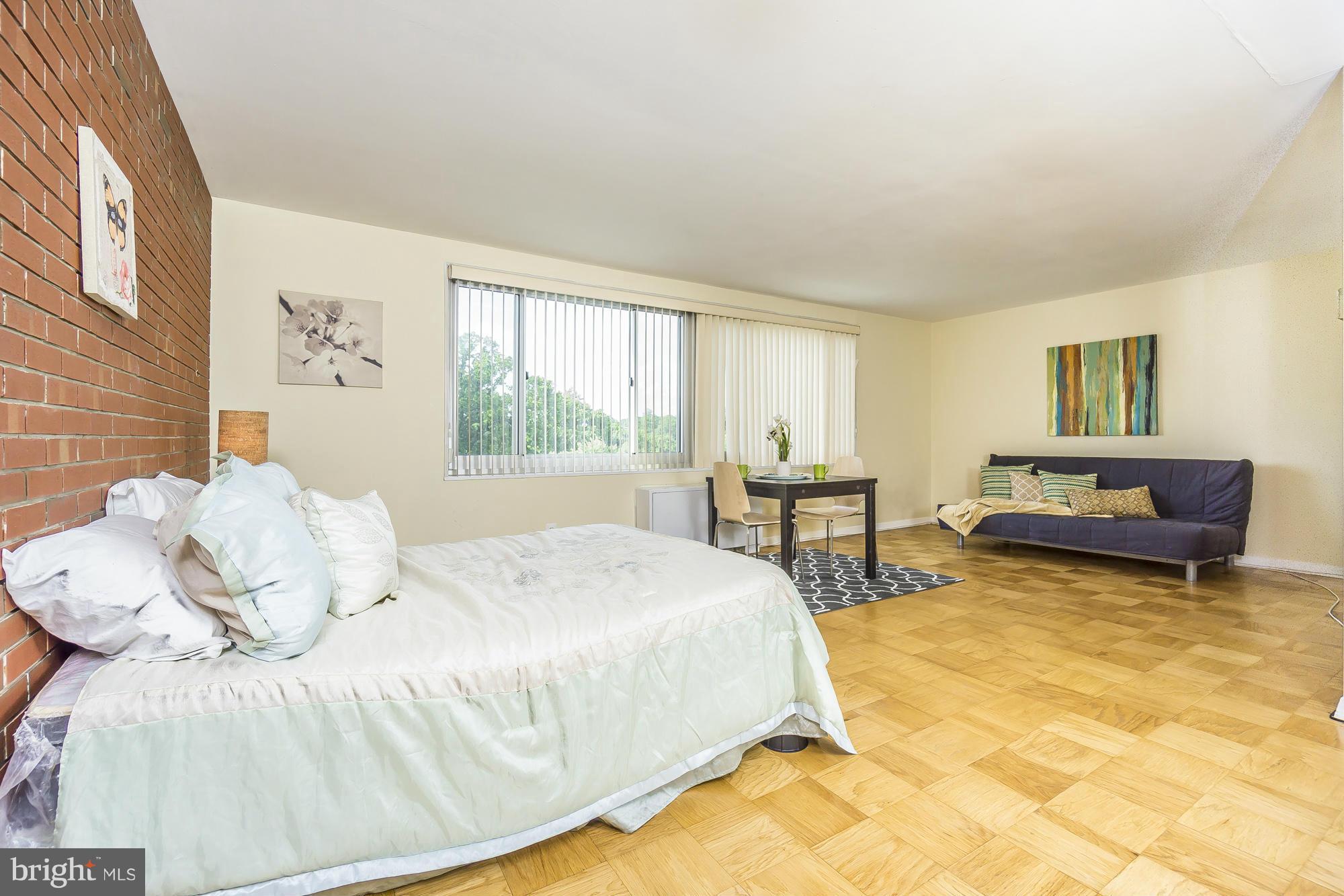 1900 Lyttonsville Road, Unit 1101 Silver Spring, MD 20910 - Photo 5 of 30 Interior (General)