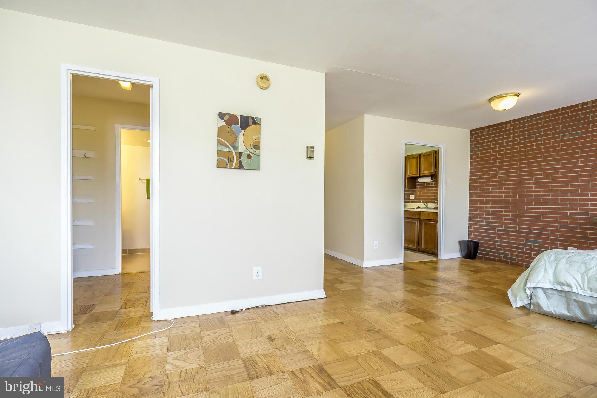 1900 Lyttonsville Road, Unit 1101 Silver Spring, MD 20910 - Photo 7 of 30 Interior (General)