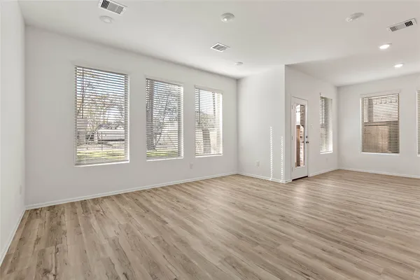 $3,000 | 7594 Angels Lndg Lane, Porter, TX 77365