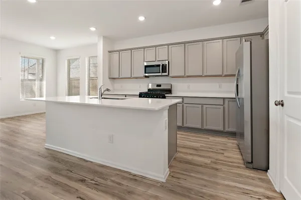 $3,000 | 7594 Angels Lndg Lane, Porter, TX 77365