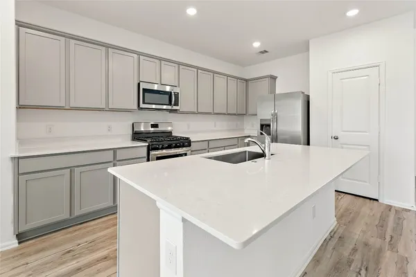 $3,000 | 7594 Angels Lndg Lane, Porter, TX 77365