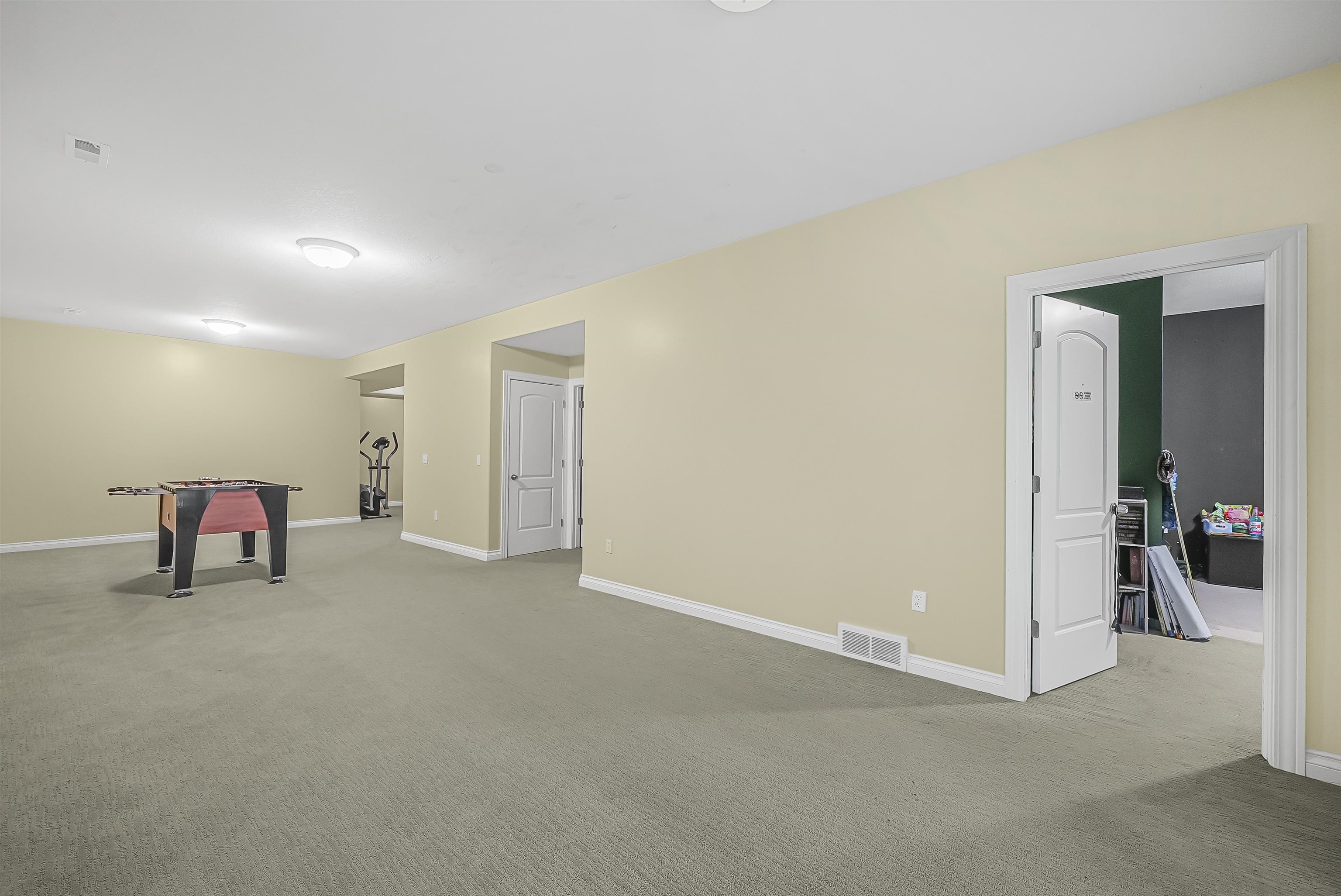 160 Hunters Ridge Cadillac, MI 49601 - Photo 50 of 66 1948185-846686f0-0b93-47c8-8c85-b698da70d0f3.JPG