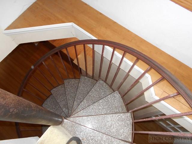 1145 Rominger Road Banner Elk, NC 28604 - Photo 4 of 14