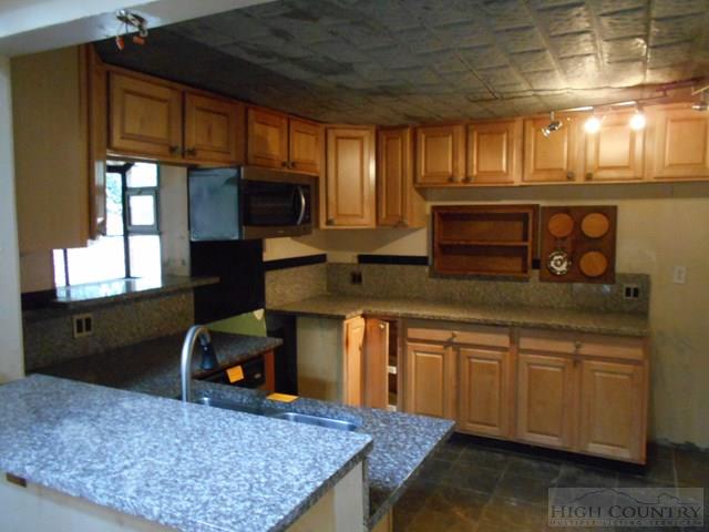 1145 Rominger Road Banner Elk, NC 28604 - Photo 7 of 14