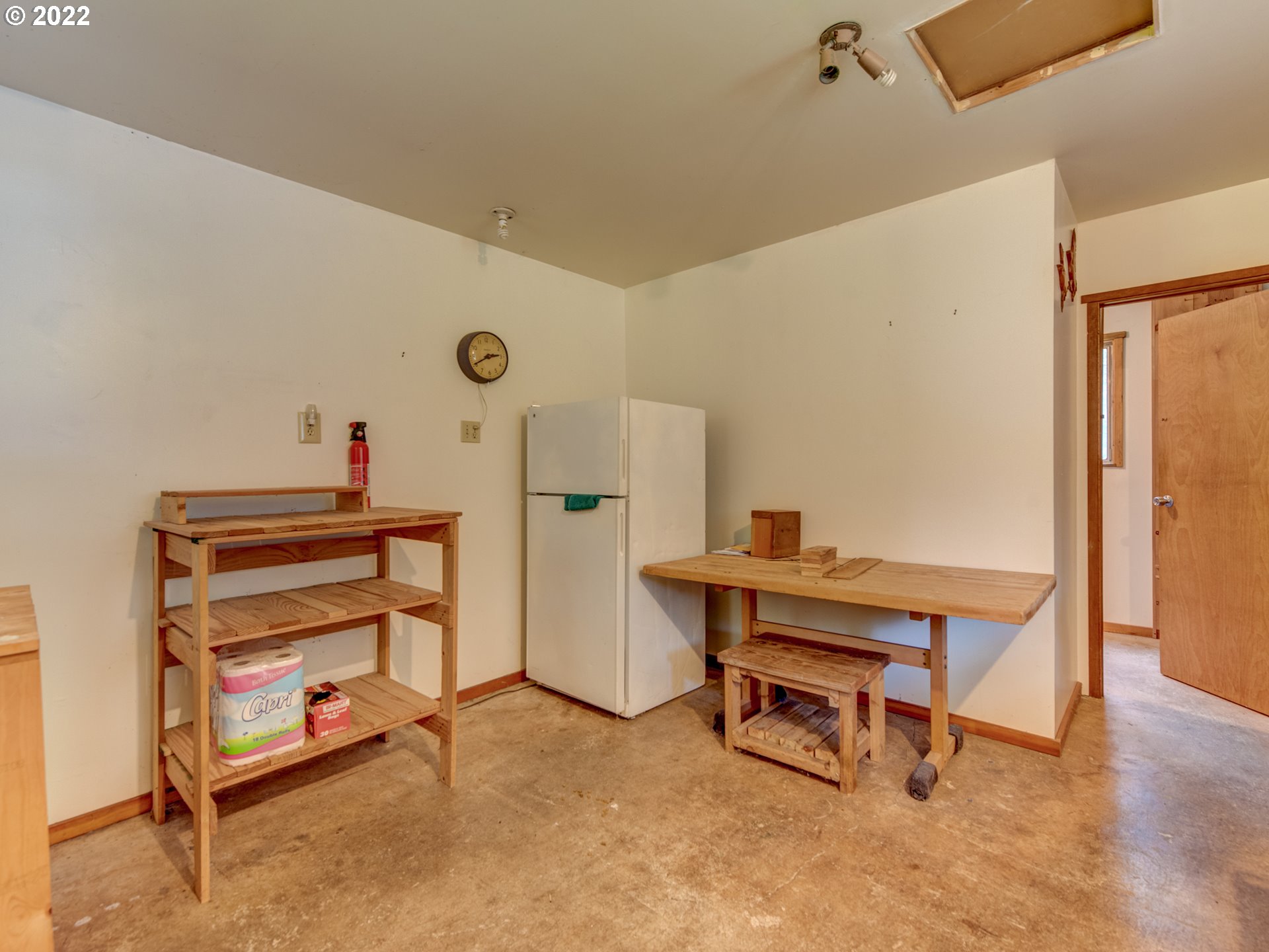 41180 Winberry Creek Road Fall Creek, OR 97438 - Photo 16 of 21 Gallery Image 16